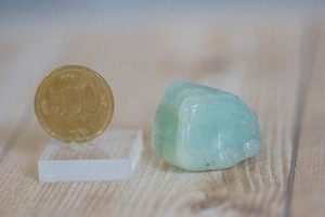 アクアマリンタンブル　約35g