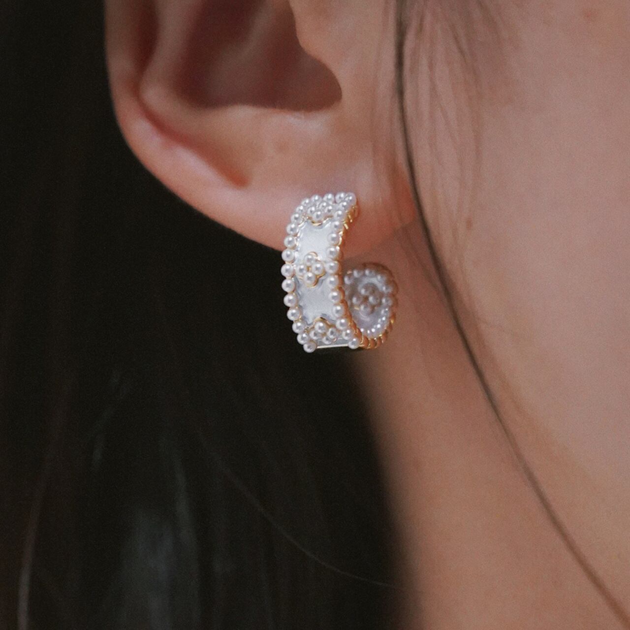 パールフラワー サークルピアス A4442