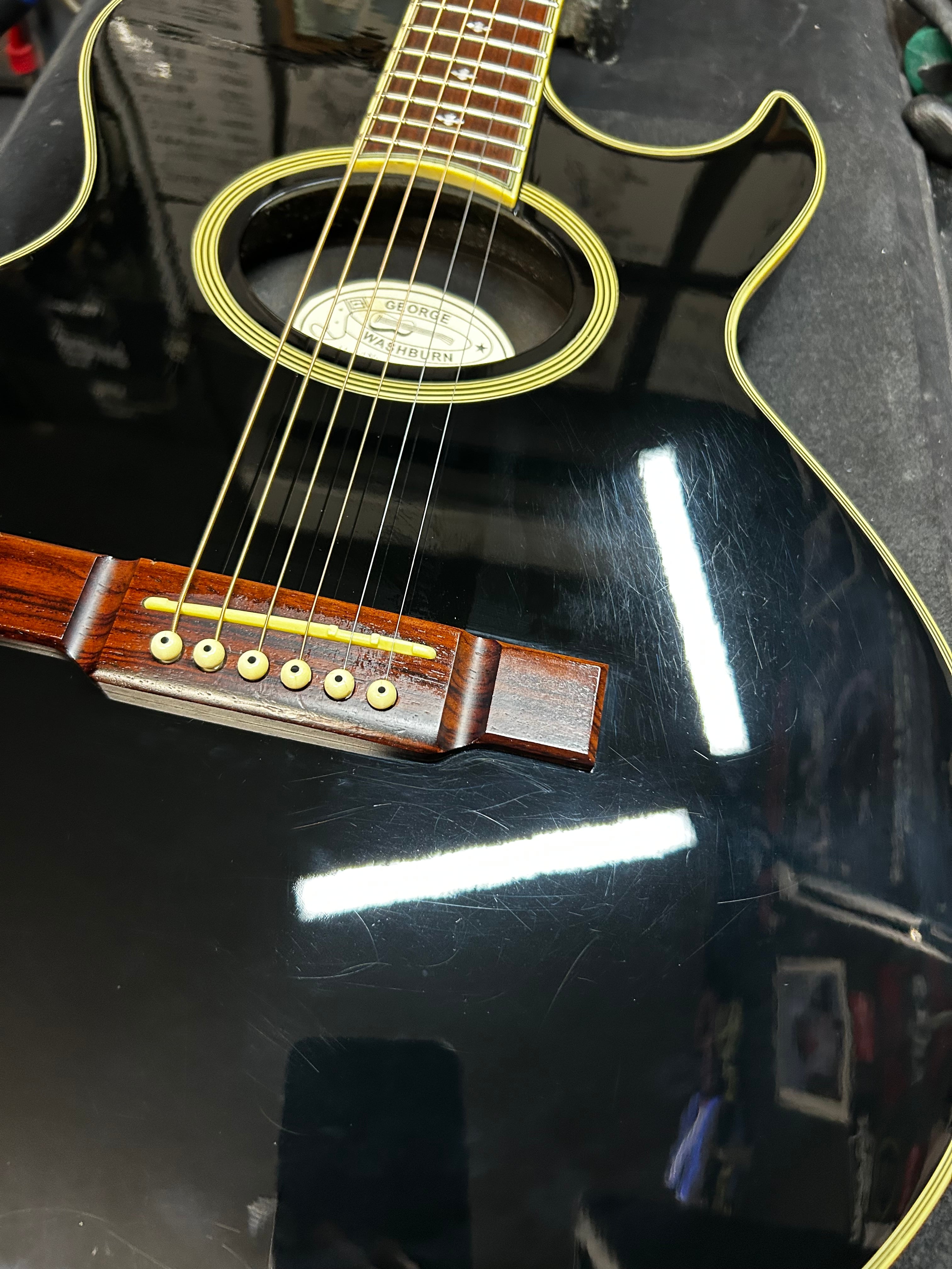 LEG MUSIC PRO.コレクション放出！程度極上！ Washburn SBF-80