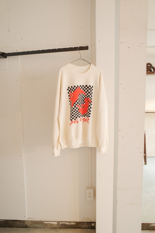 love sweatshirt