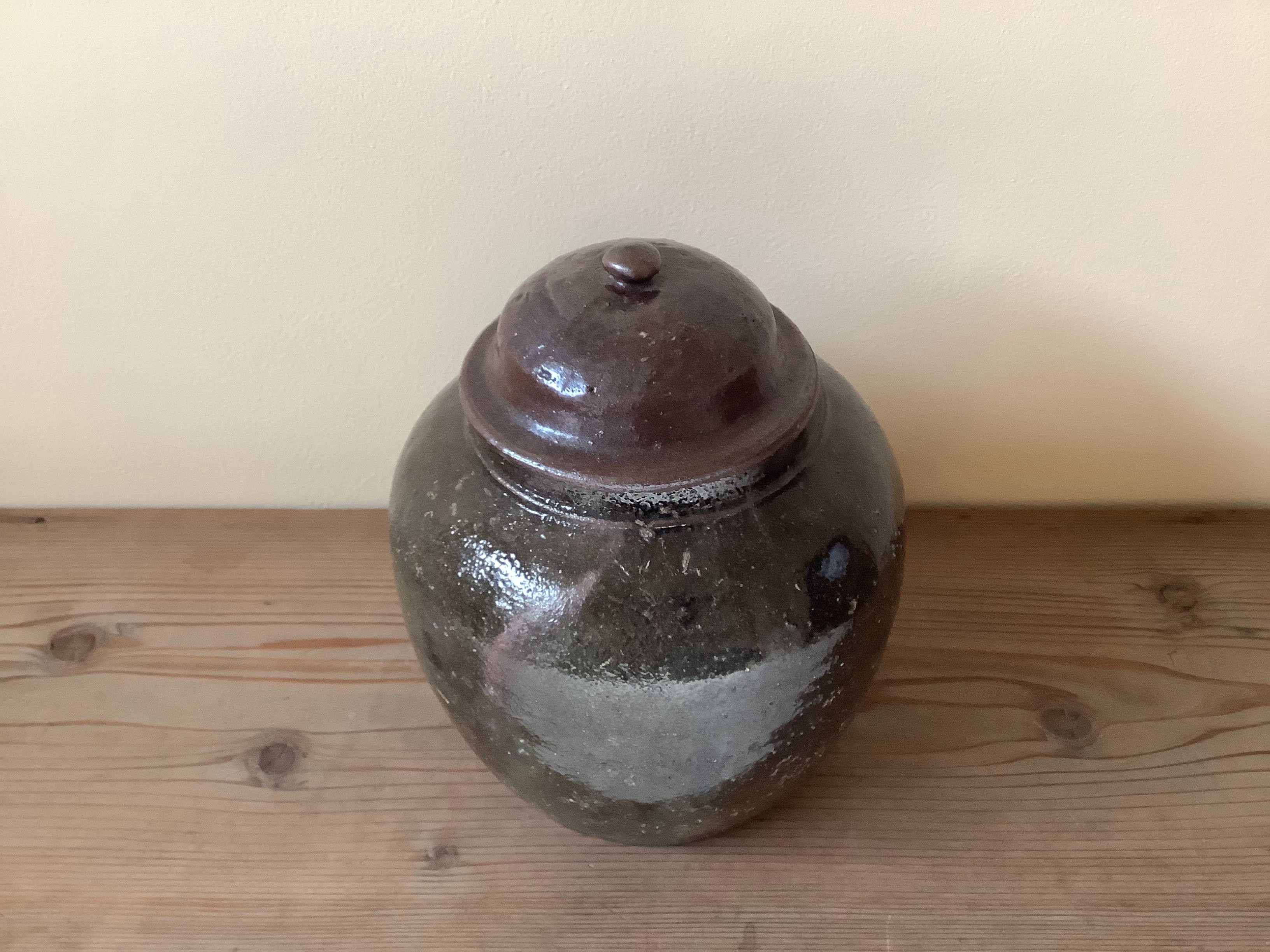 明治時代　薩摩焼系　苗代川焼系　緑釉　雲助　うんすけ　甕　壺　花入れ　オブジェ 明治時代 薩摩焼系 苗代川焼系 緑釉 雲助 うんすけ 甕 壺 花
