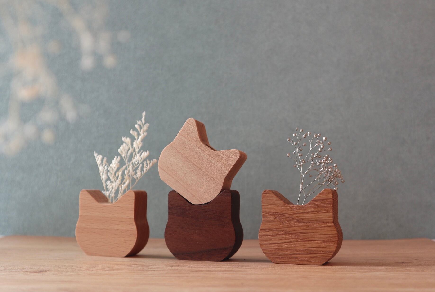 猫の置物 手のひらサイズ　錫製品　ミニ　ペーパーウェイト 楽天市場】猫 ペーパーウェイトの通販