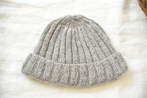 ウールキャップ　無染色　ライトグレー