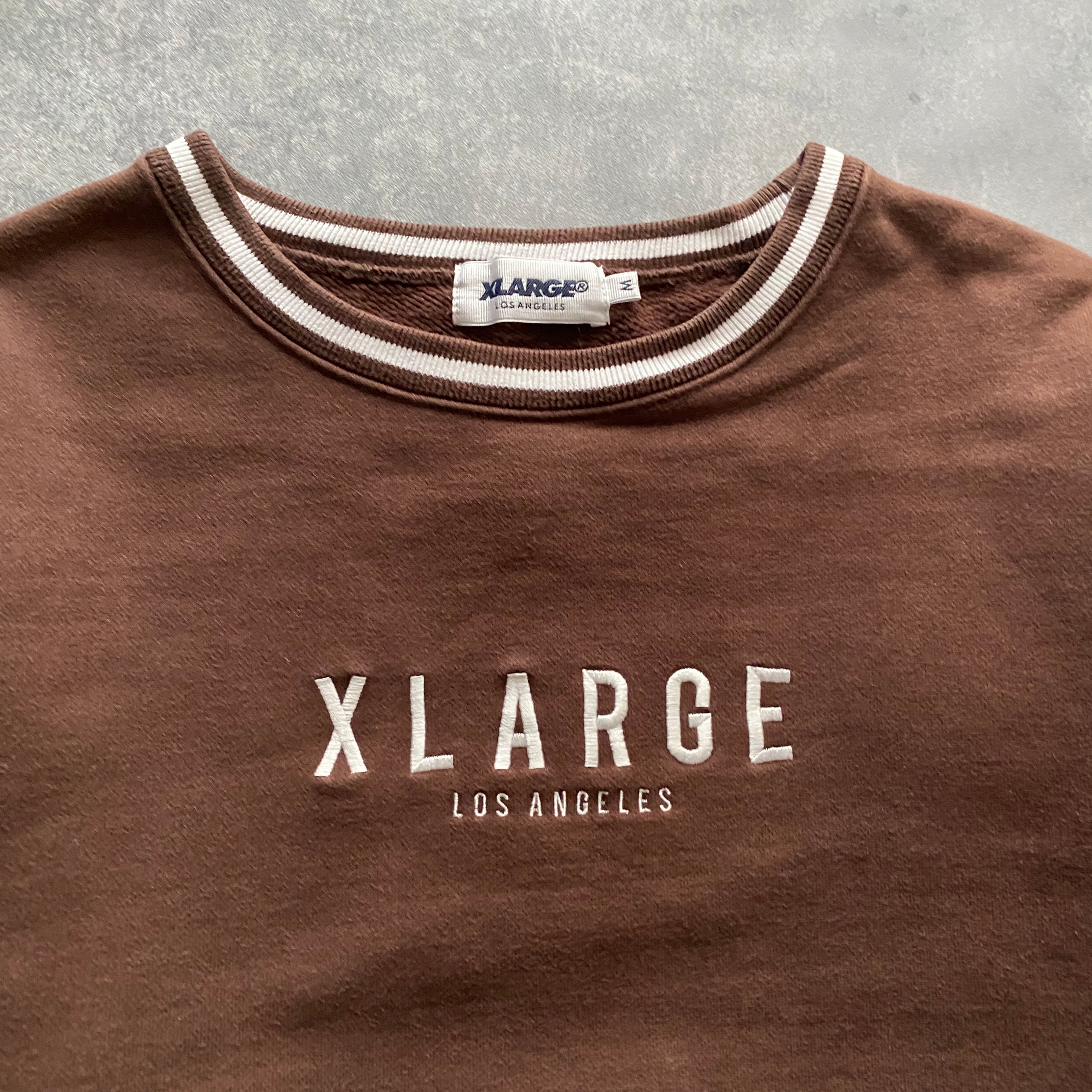 XLARGE  エクストララージ　センターロゴ　刺繍　スウェット　Lサイズ