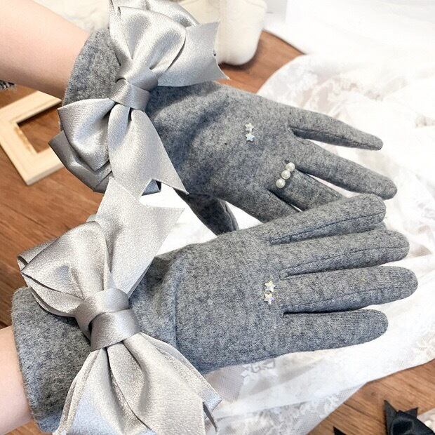 新品♡未使用】GUCCI レザー手袋 グローブ リボン【プレゼント】