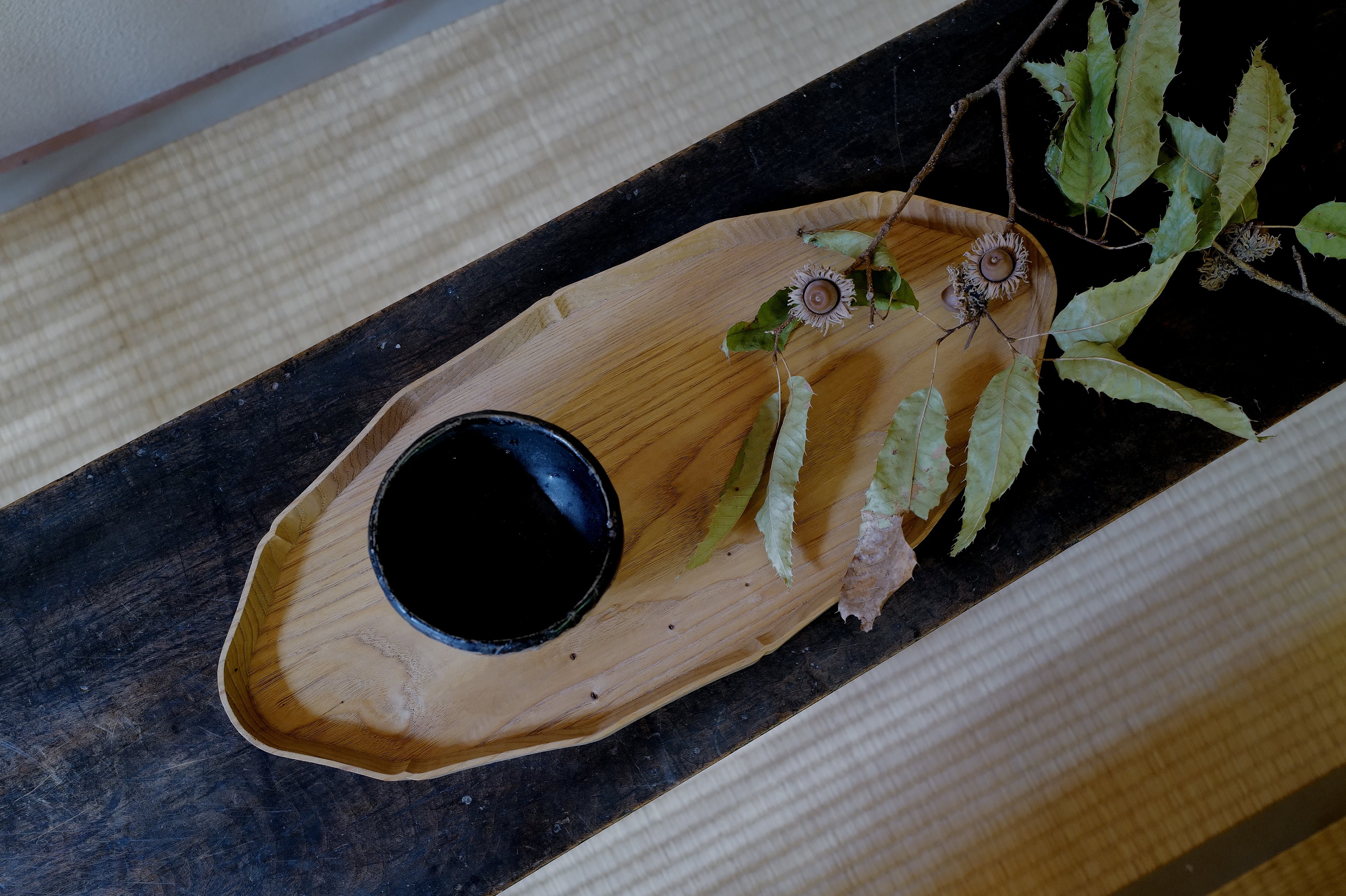 加藤良行 18.輪花オーバル盆大 | 陶屋なづな