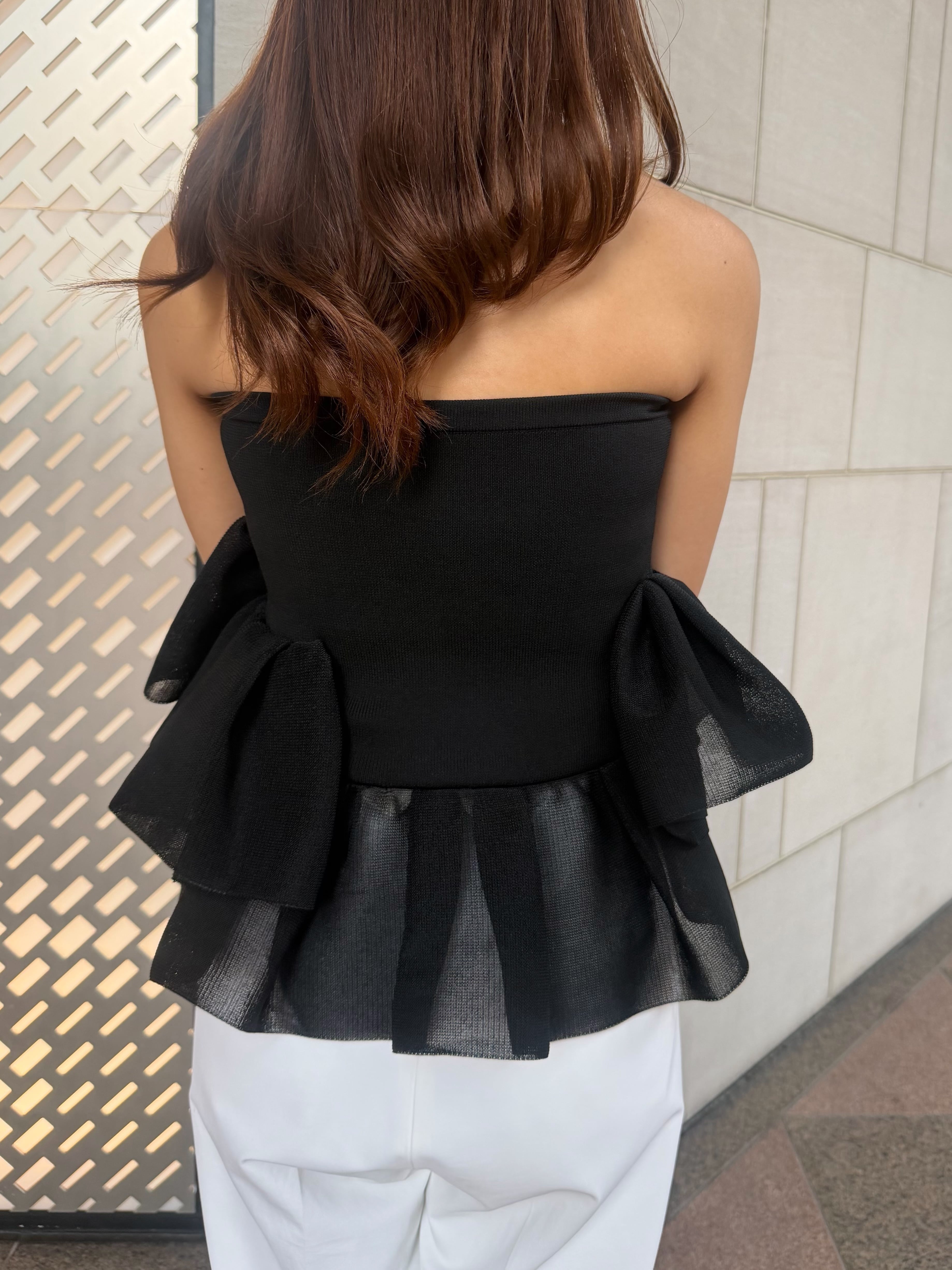 予約】tutu tops / black (8月中旬発送予定) | HYEON