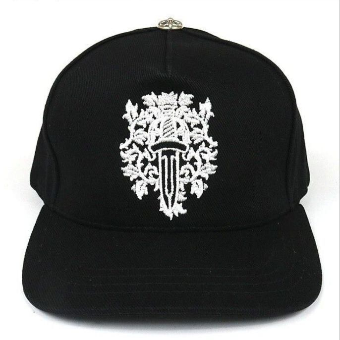 CHROME HEARTS クロムハーツ ヴァインダガー刺繍 トラッカーキャップ 帽子