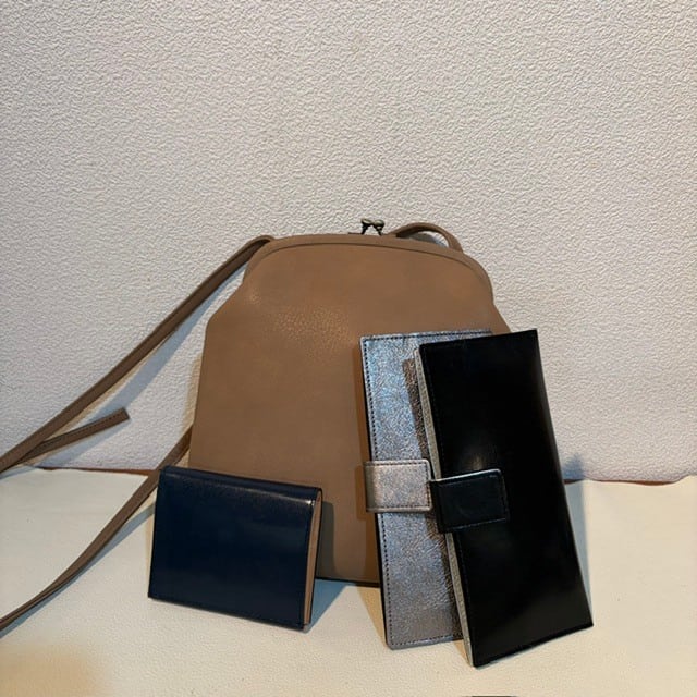 B.stuff　  再入荷！がま口ショルダー(大)