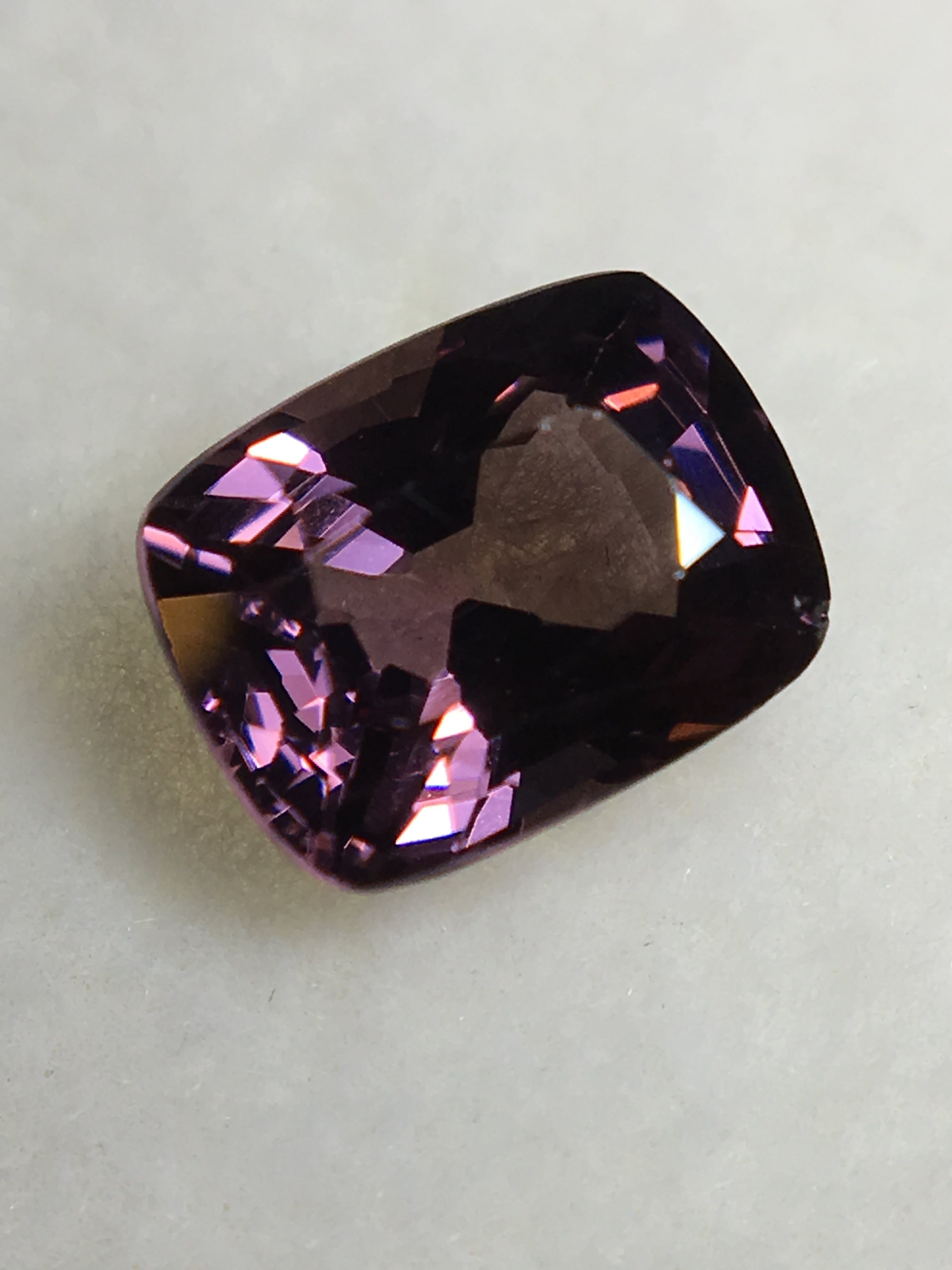 天然パープルスピネルルース1.466ct ソーティング付き 天然パープルスピネルルース1.466ct ソーティング付き