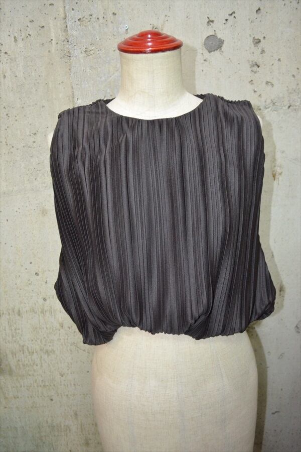 THEREDTHREAD S ruched sculpt body lace Shapey Ruched Short Sleeve
