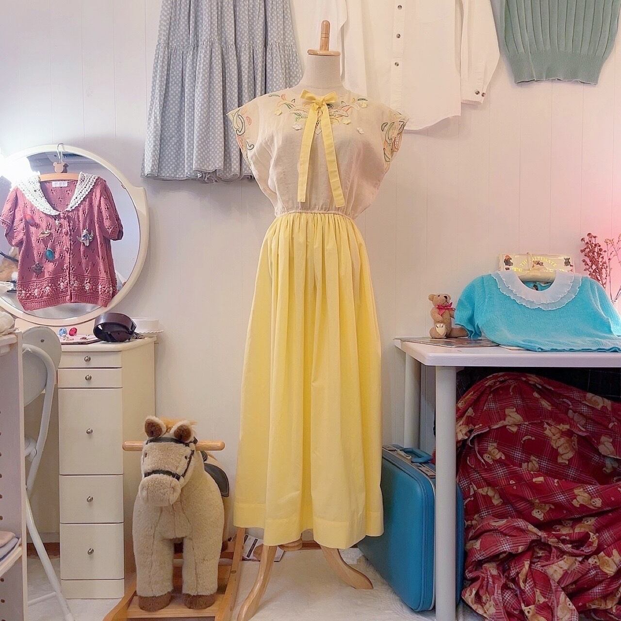 remake / leaf embroidery one-piece