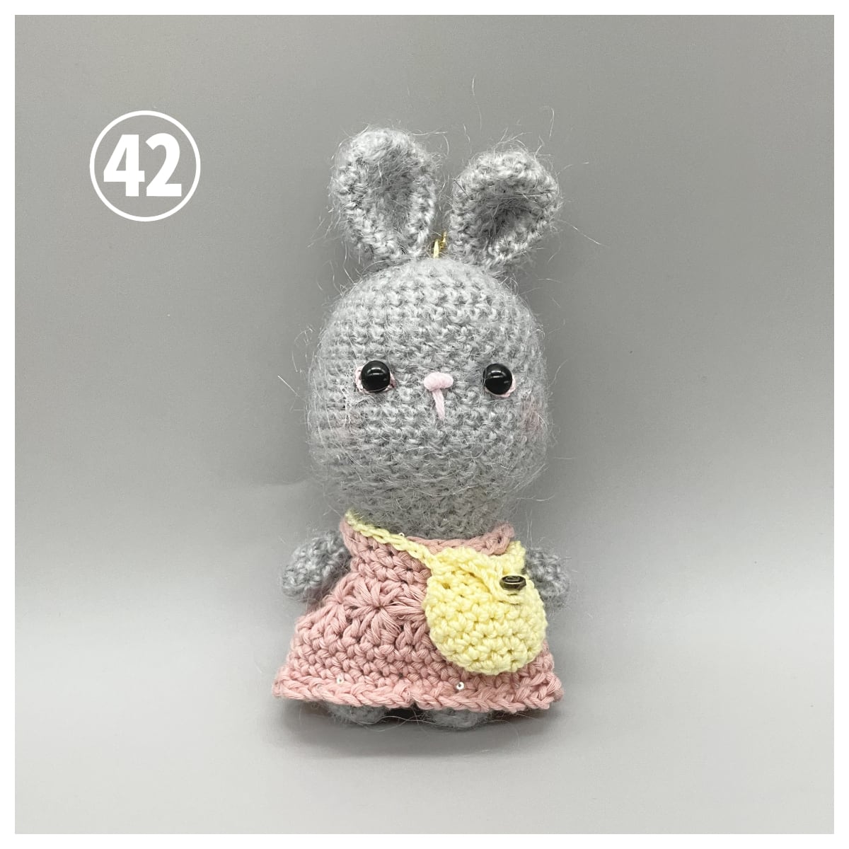 新作入荷♪】森音オリジナル あみぐるみ お散歩うさちゃん. | うさぎ