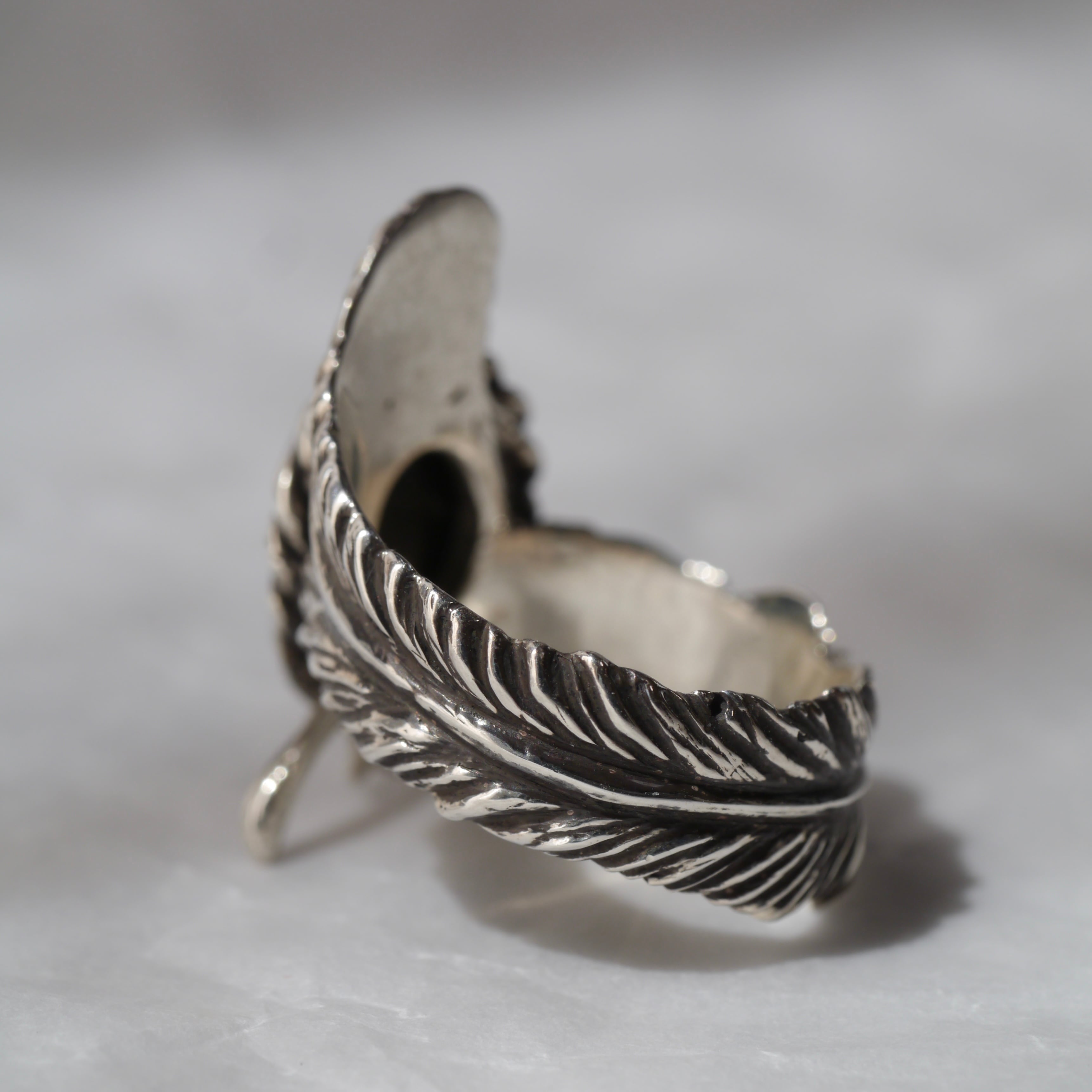 フェザーリング ターコイズ　18号 フェザーリング ターコイズ・オニキス | Ai Kaminaga - New Native