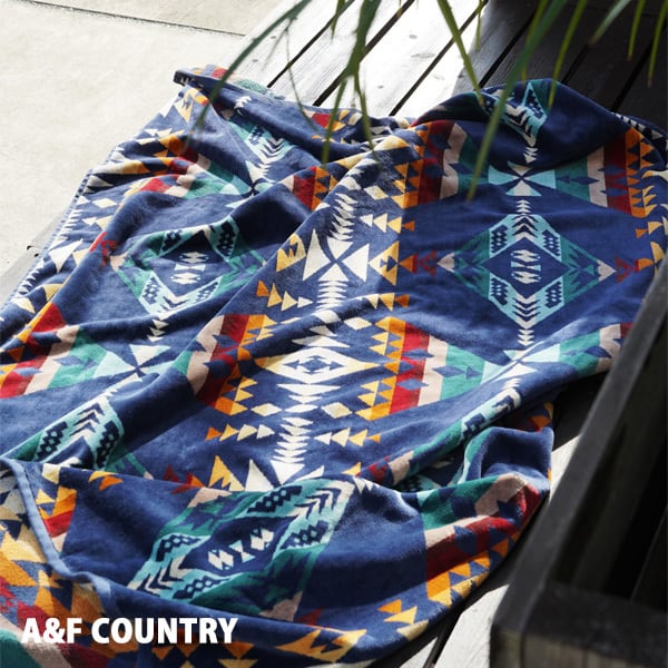 PENDLETON (ﾍﾟﾝﾄﾞﾙﾄﾝ) - OVERSIZED JACQUARD TOWEL Diamond Peak