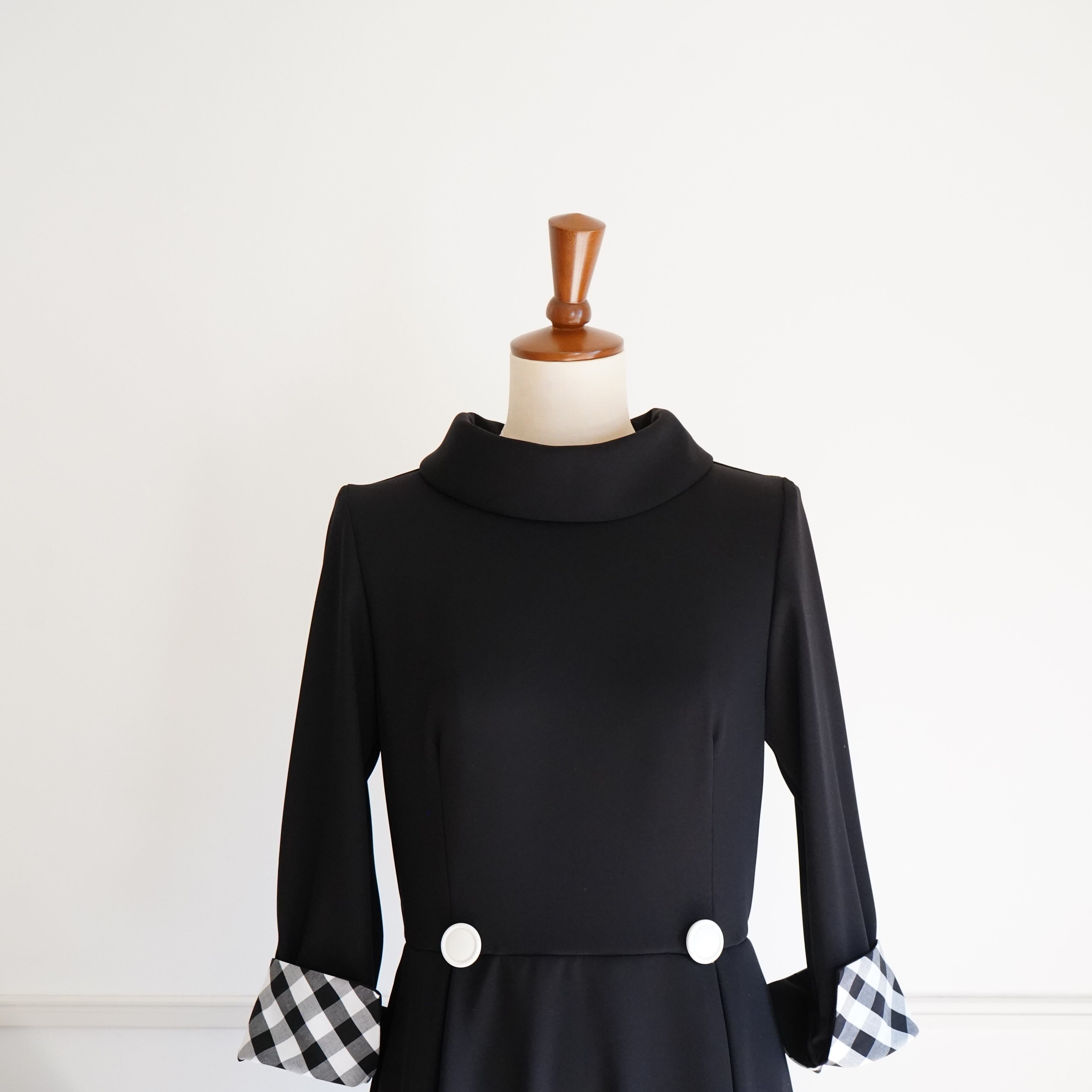 オーダーは2/1まで】Roll Collar Dress ロールカラーワンピース