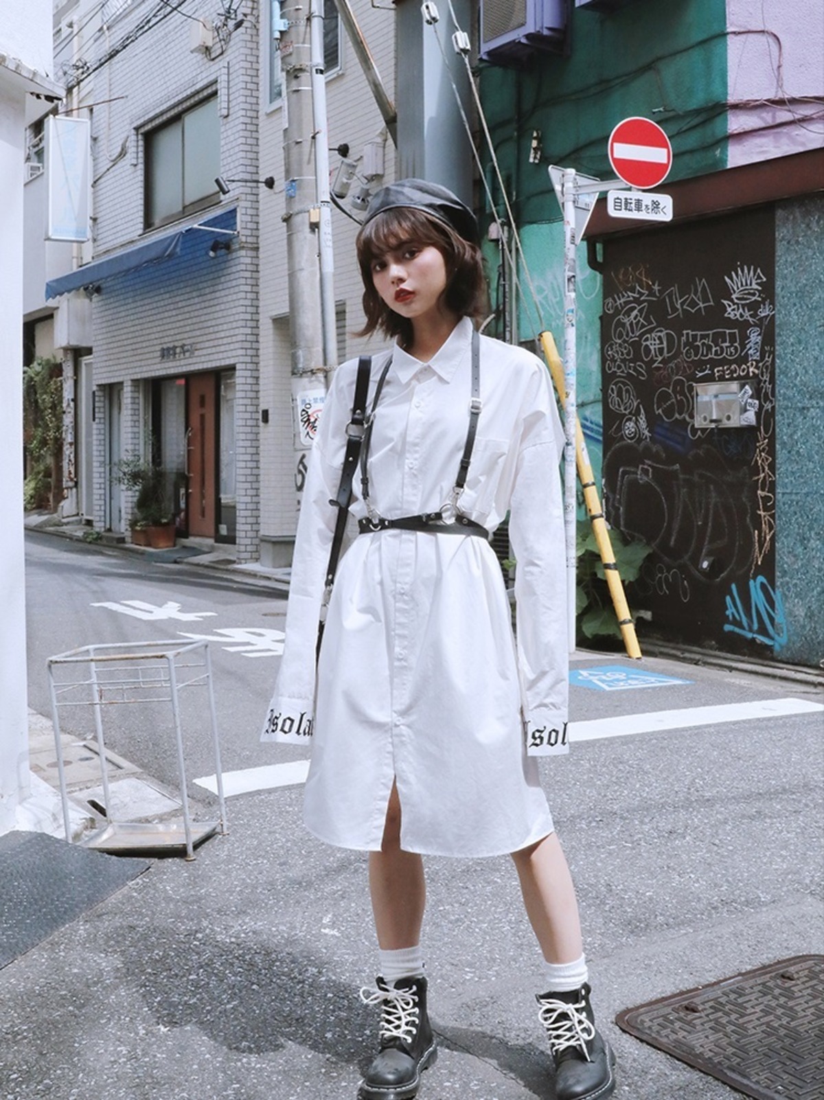 ワンピース シャツワンピース ハーネス モード ストリート ロゴ プリント ミディ丈 ホワイト カジュアル Top Mode