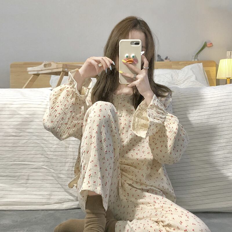 スプリングオータムレッドスタイル ロング 大人ガーリー スウィート キュート カジュアル 春物 秋物 試着室95623761800