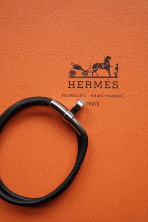 "HERMÈS" KITE Black Leather Choker / Bracelet