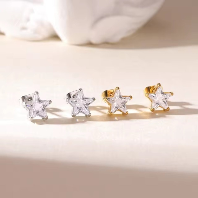 ツインクルスターピアス(01028)