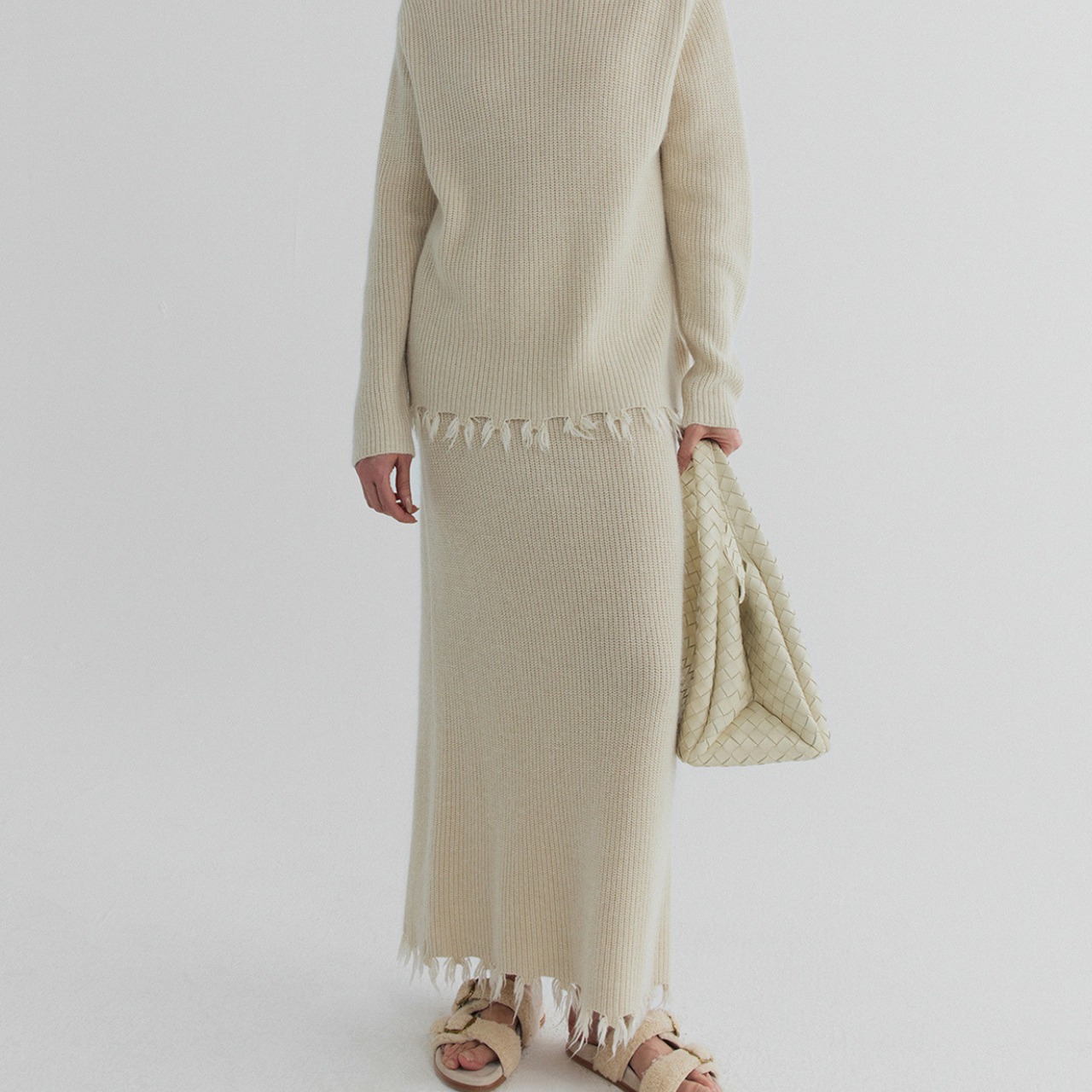 Fringe Midi Length Tight Knit Skirt T4149