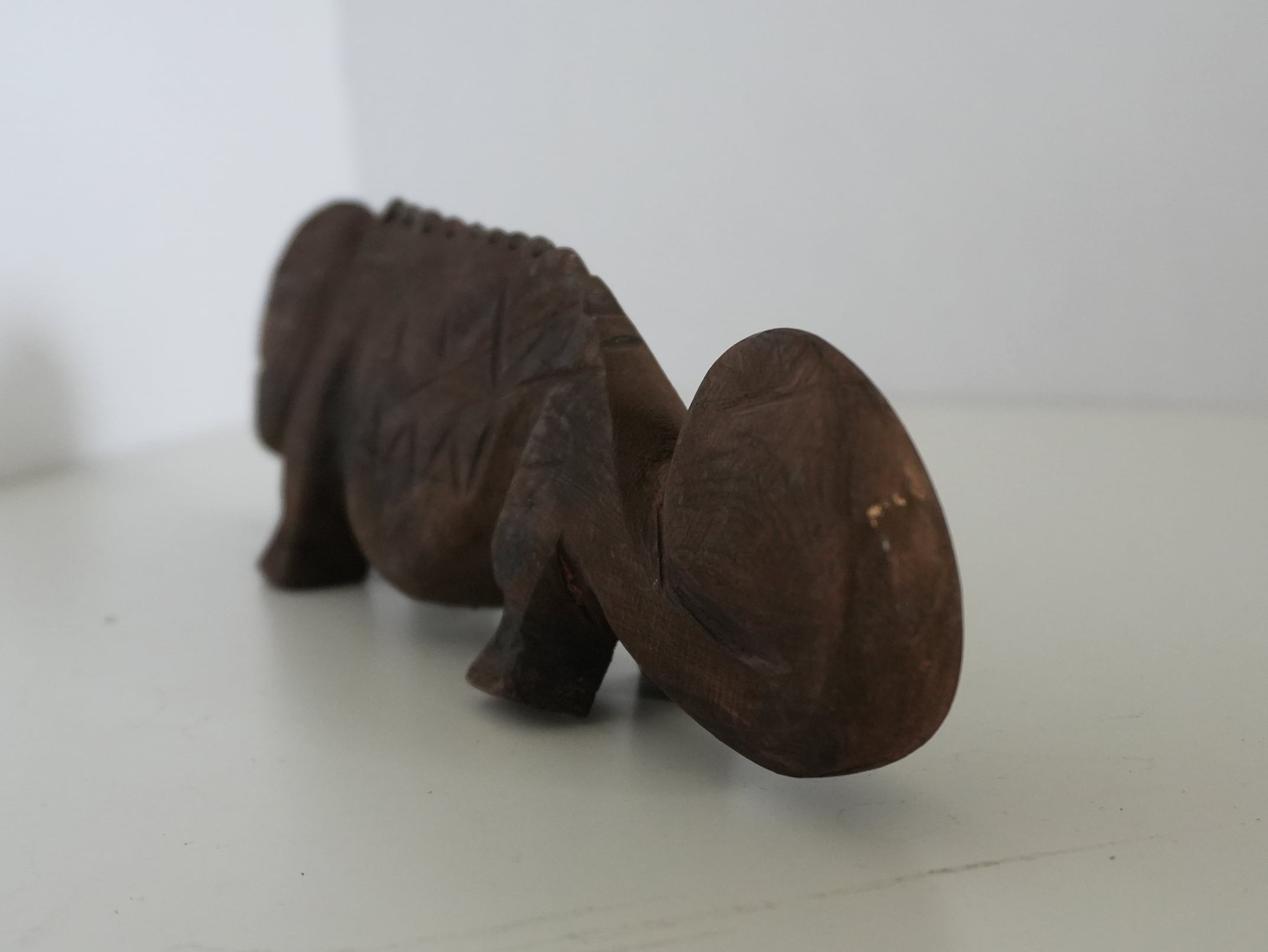 マリ共和国 木彫りカメレオン | wouet