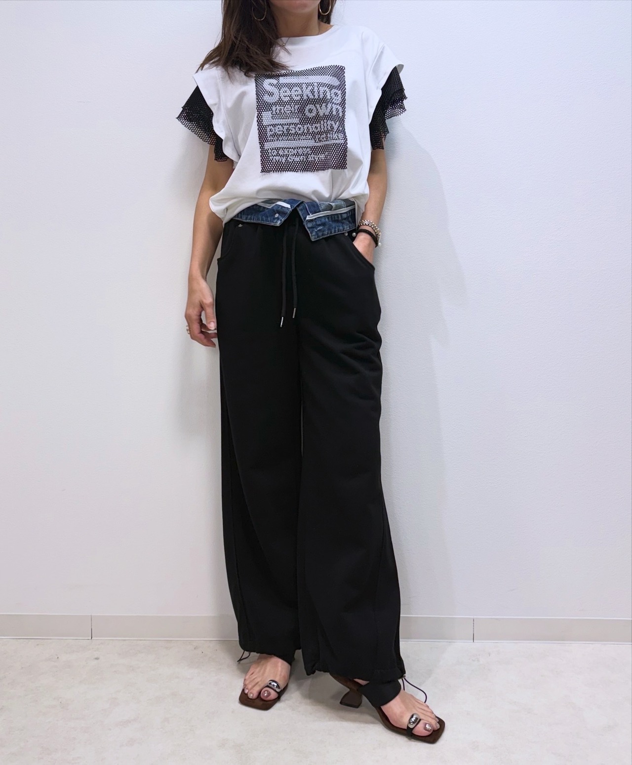 ミカーレミカーレ MICALLEMICALLE メッシュ使いロゴTシャツ