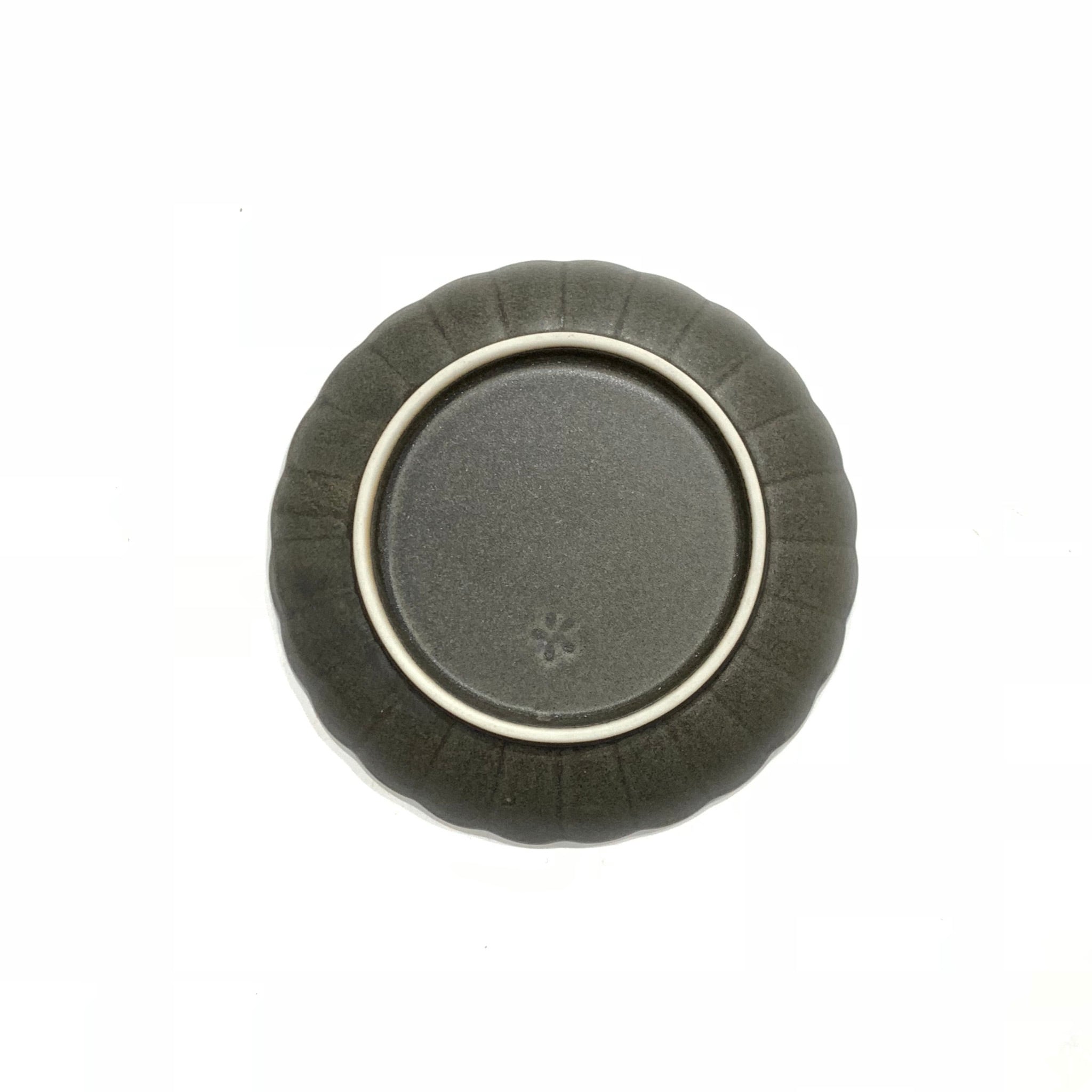 金・銀 菊割小皿 | 24to3［西富陶磁器オンラインストア 有田焼・波佐見焼］