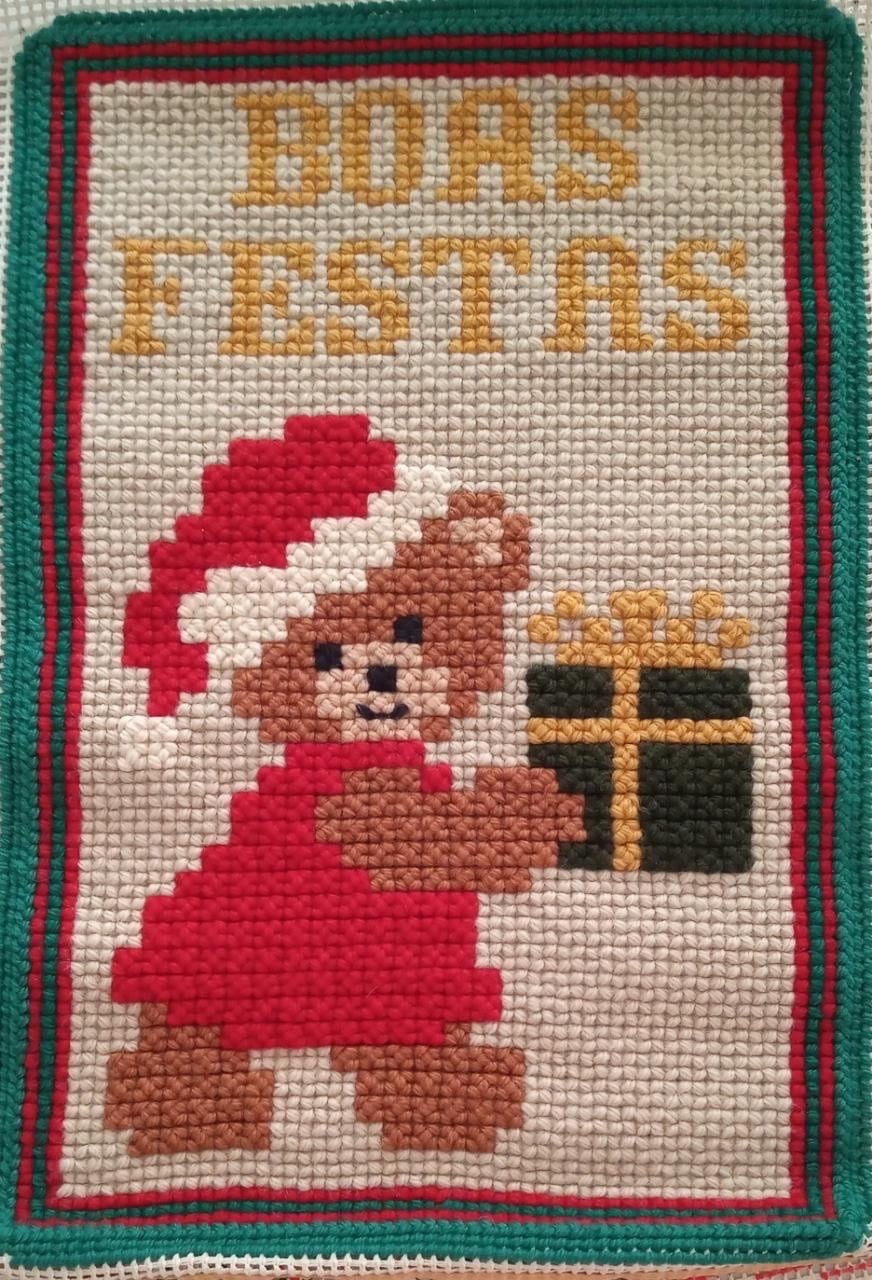 メルカジーニョ【ブラジル毛糸刺繍タぺサリアキットと刺繍布】