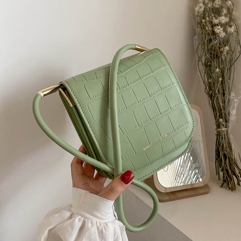 サマーレッド 夏物 スクウェア 手作りハンドバック9220811601