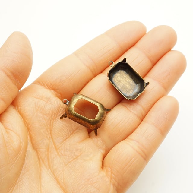 セッティング石座メタルパーツ 18×13mmオクタゴン対応（2個セット）[F3