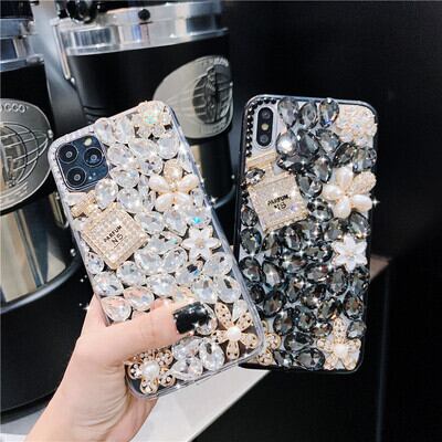 スマホケース iPhoneケース スマホカバー 携帯カバー アイフォンケース レディース 2色 アクセサリー ビジュー かわいい 大人可愛い カジュアル エレガント おしゃれ お洒落 綺麗 クール ラフ 送料無料 キュート ガーリー 個性的 抜け感 キラキラ きらきら ダイヤ 花 OL 通勤 学生 通学 デート お出かけ 女子会 休日 パーティー イベント ホワイト 白 ブラック 黒 オールシーズン 10代 20代 30代 40代 ママ 韓国 韓国系 ギフト プレゼント お揃い トレンド インスタ映え