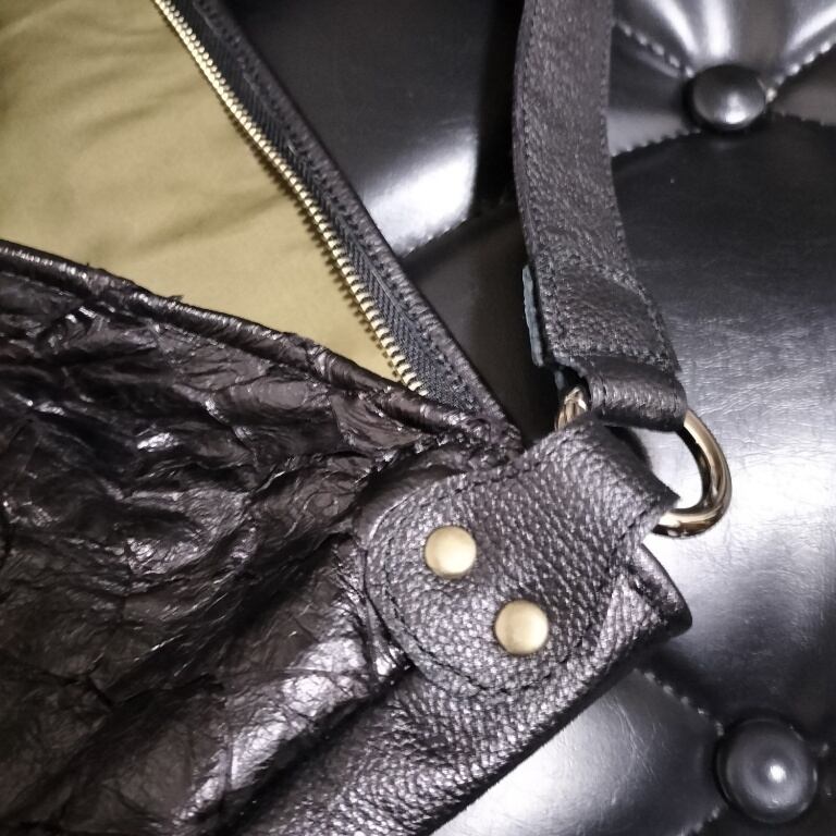 ピラルクー肩掛けバッグE(LAST) | FREAK LEATHER ARTISAN - Yokohama