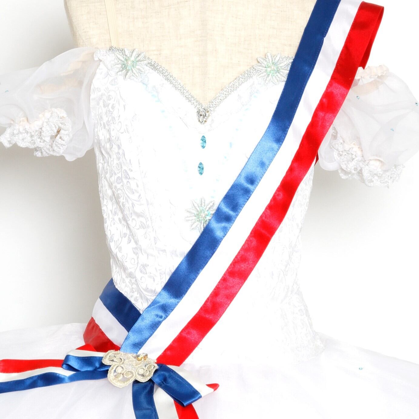 パリの炎 バレエ衣裳 展示用 参考作品