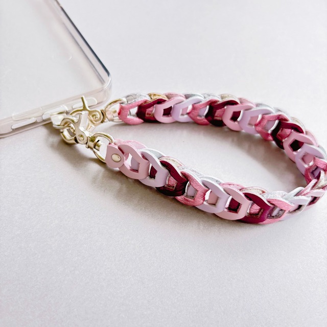 Leather chainスマホハンドストラップ(ピンクワインカラー)