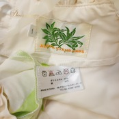 【フラダンス衣装】ホワイト ALOHA STANDARDS アロハスタンダード ワンピース ドレス 白 緑 オレンジ 赤 花柄 鮮やか かわいい