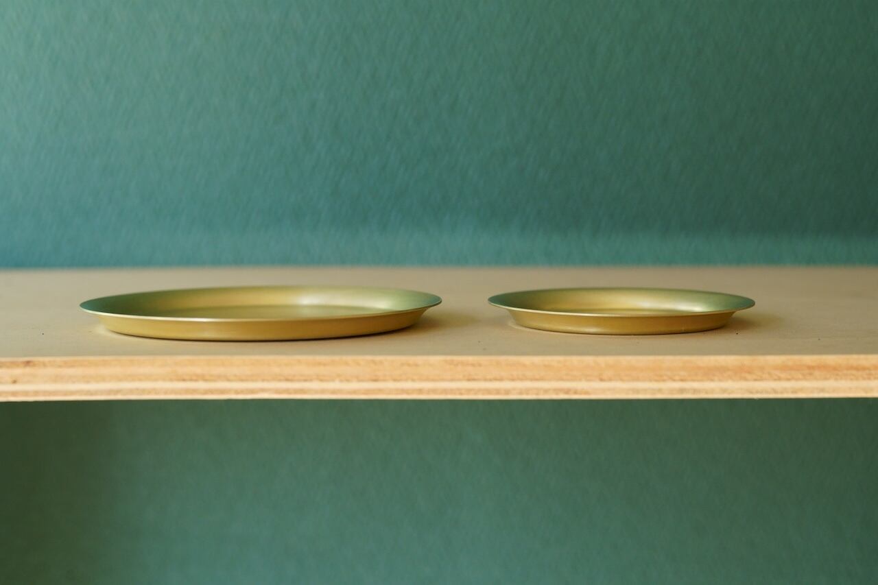 MOLDS TOKYO限定 HANARIM 真鍮 トレイ 新品】MOLDS TOKYO HANARIM真鍮 トレーoldmountain