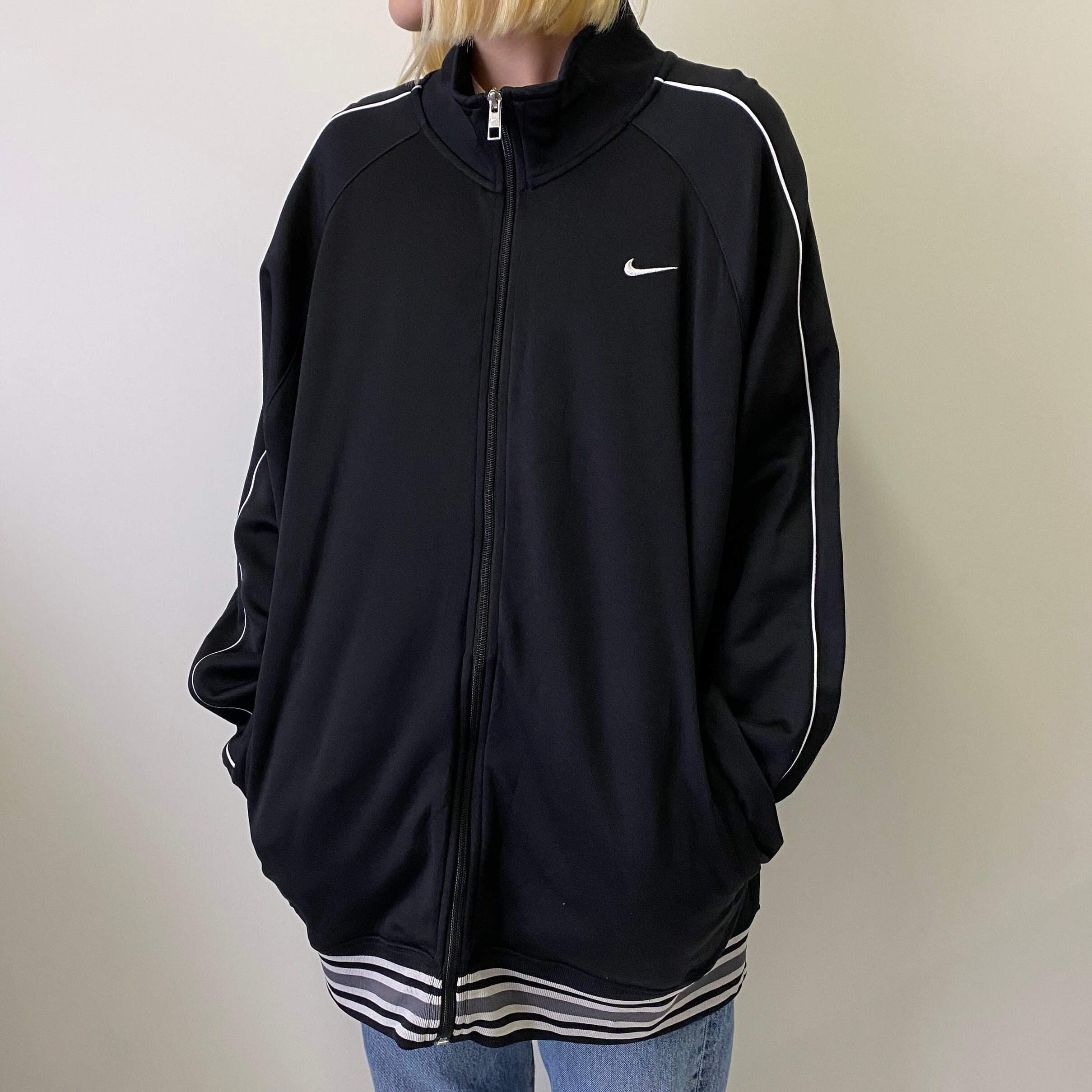 定番 NIKE ナイキ トラックジャケットワンポイントロゴ ブラック 2XL