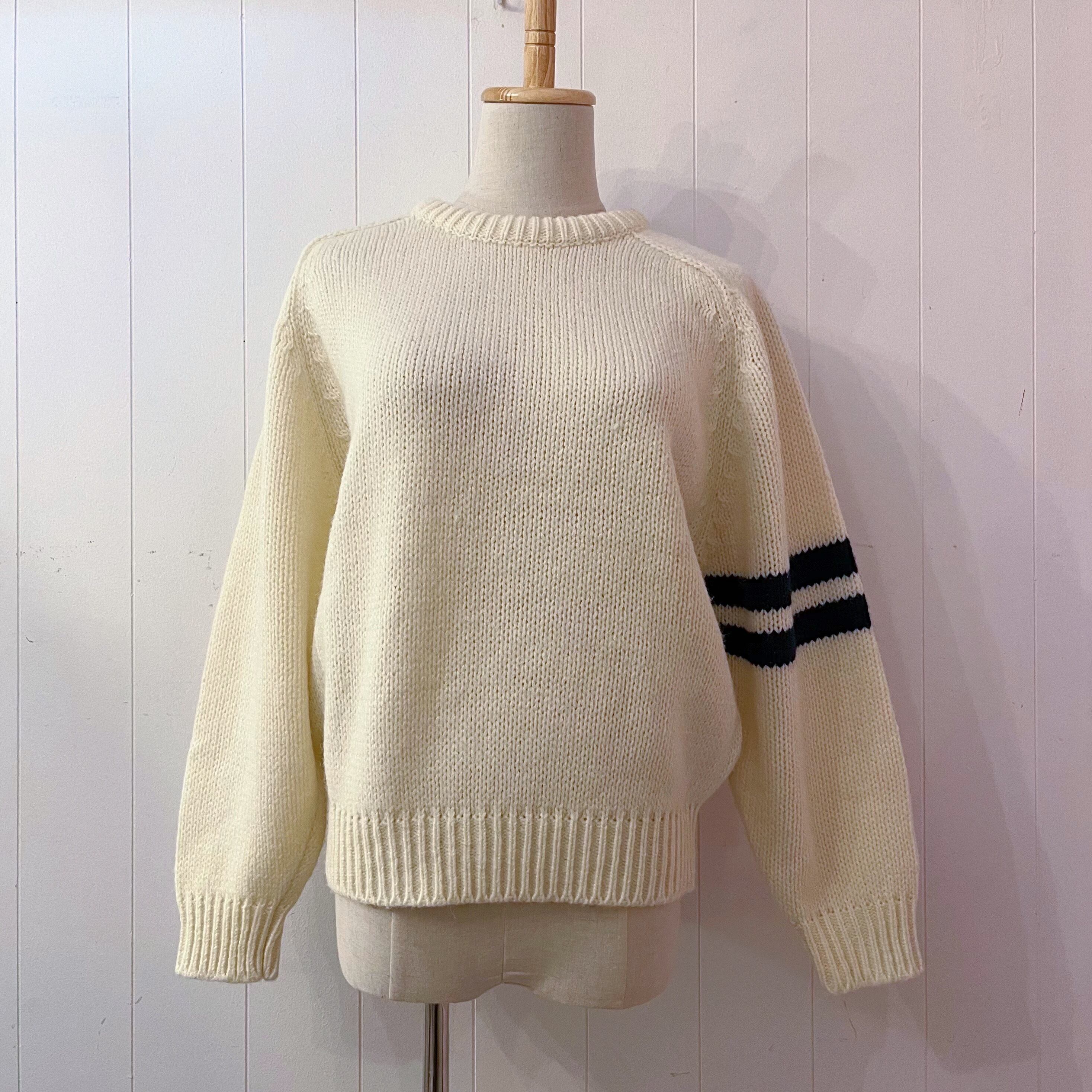 navy double line crew neck sweater