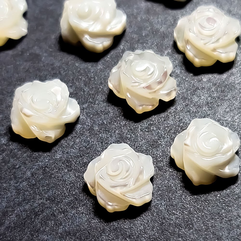 天然 シェル ビーズ 薔薇 8mm 1コ ホワイト シェルビーズ 白 バラ