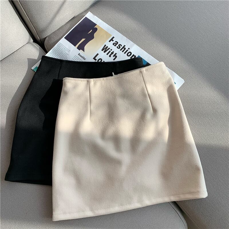 スカート ハイウェスト薄手ショートスプリングオータムスリムブラック 春物 秋物 ブラックストロベリース97885363653