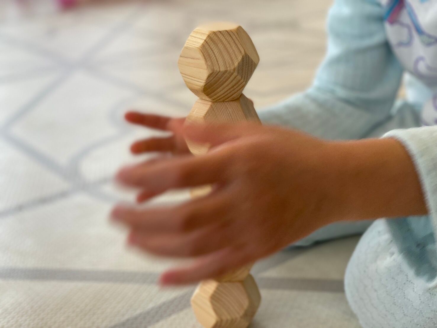 脳トレ積み木ブロックOHAKO 18個 国産ヒノキの18面体 脳トレ積み木