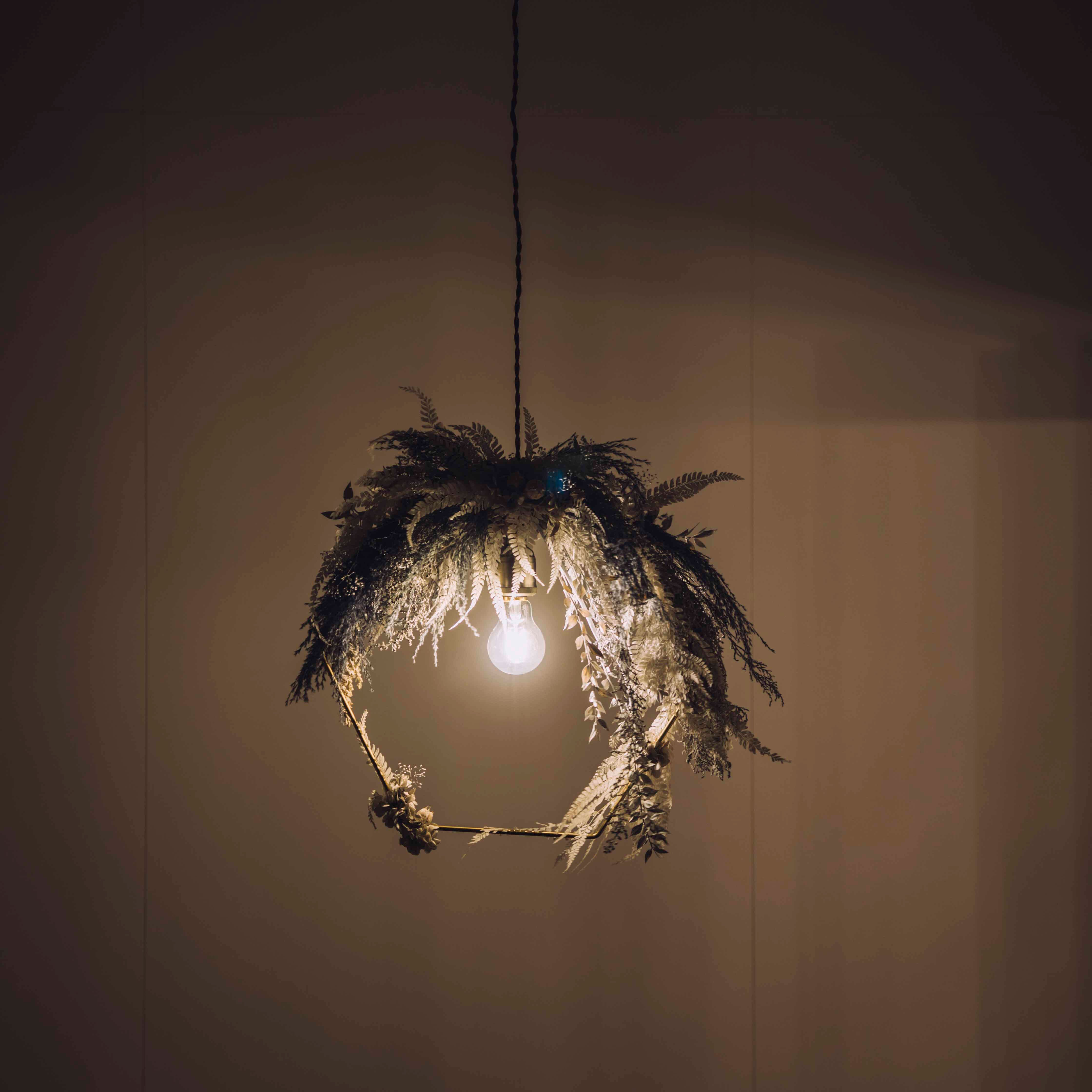 リース縦型1灯 / ホワイト＆ブルー / 品番 s6_40 / 照明・ドライ