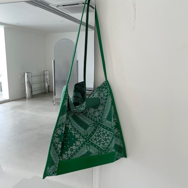 ペイズリープリント ナイロントートバッグ・ショルダーバッグ グリーン BA00829 ペイズリープリント ナイロントートバッグ・ショルダーバッグ グリーン BA00829