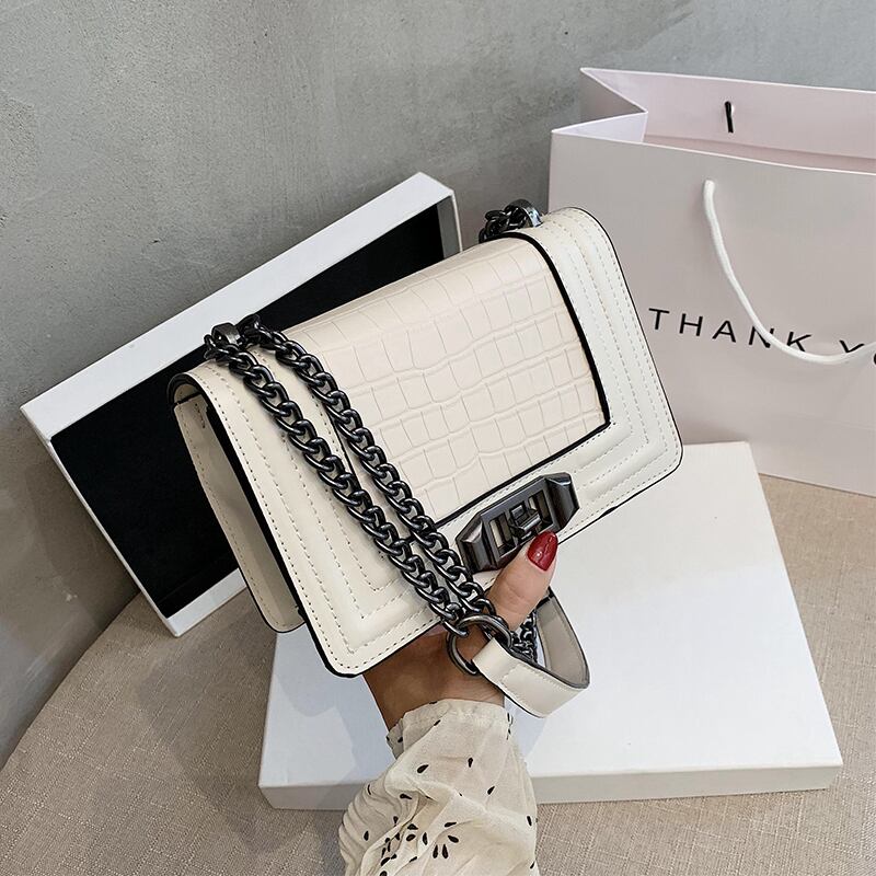 バッグ2020夏の新しい波シンプルなワイルドチェーンバッグショルダーメッセンジャーバッグinsファッション小さな正方形のバッグ Tiancai_Wing_Bag7155046
