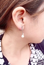 二見結ひ　真鍮イヤリング（あこや真珠6.0mm、淡水真珠3.0ｍｍ）　09