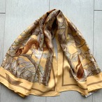 エルメス　カレ　シルクスカーフ　リスりす　Hermès 木の実 12ACcu2