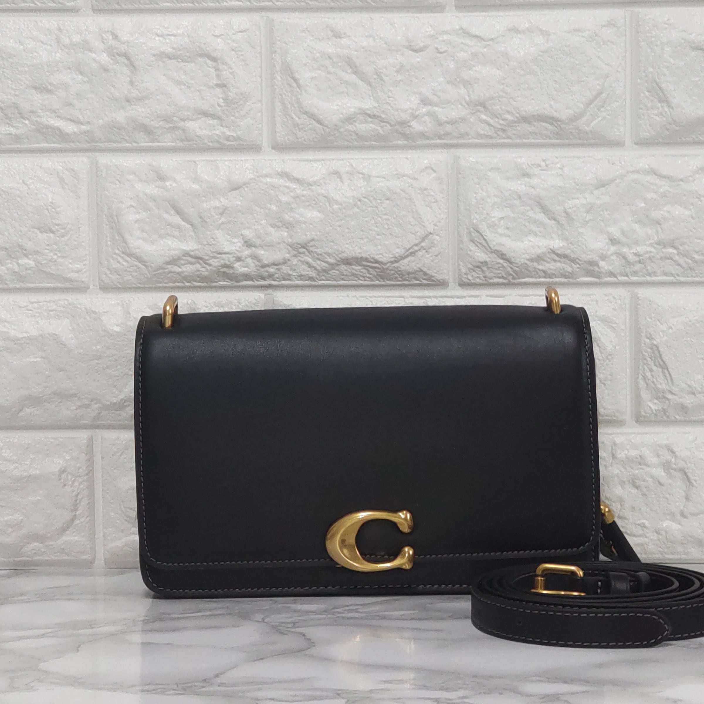 COACH コーチ ショルダーバッグ 新作 バンディット ショルダー バッグ  