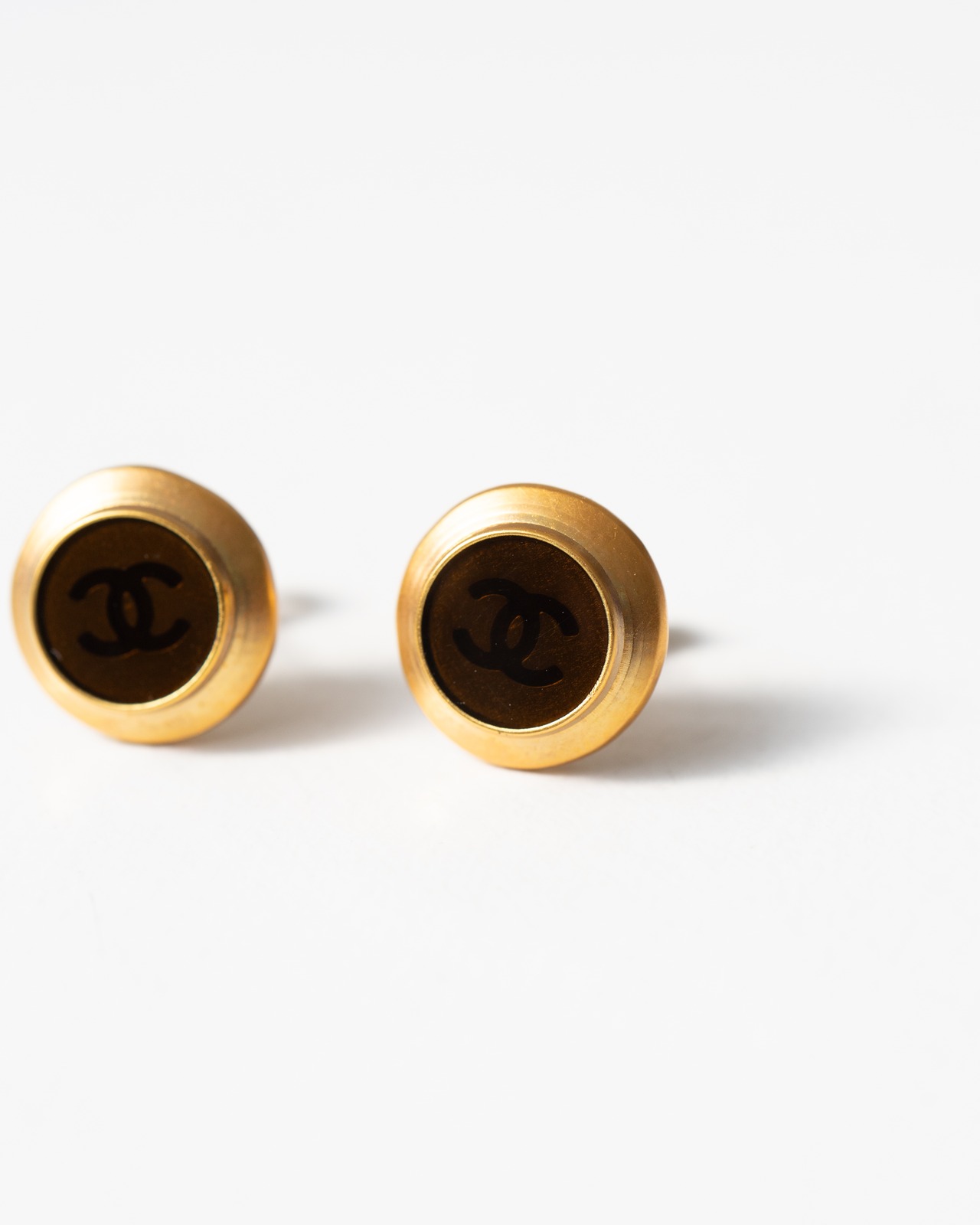 〈CHANEL〉Piercing earrings 1999A