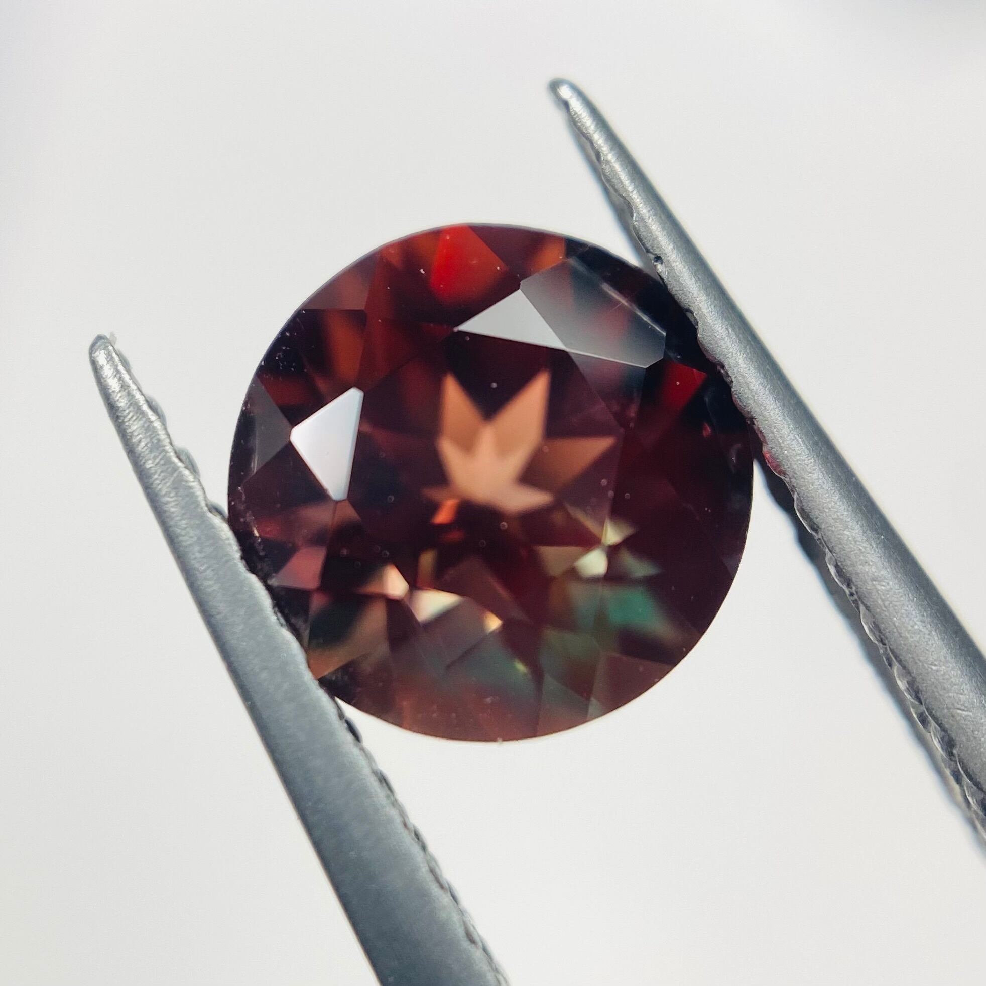 セクシーなバイカラーアンデシン